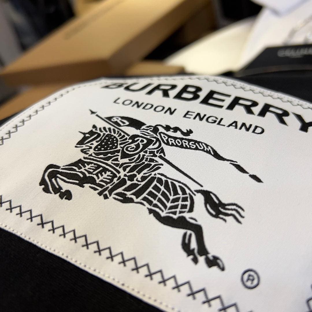 Burberry T-Shirt Without Collar 'Black' | Banlieue91