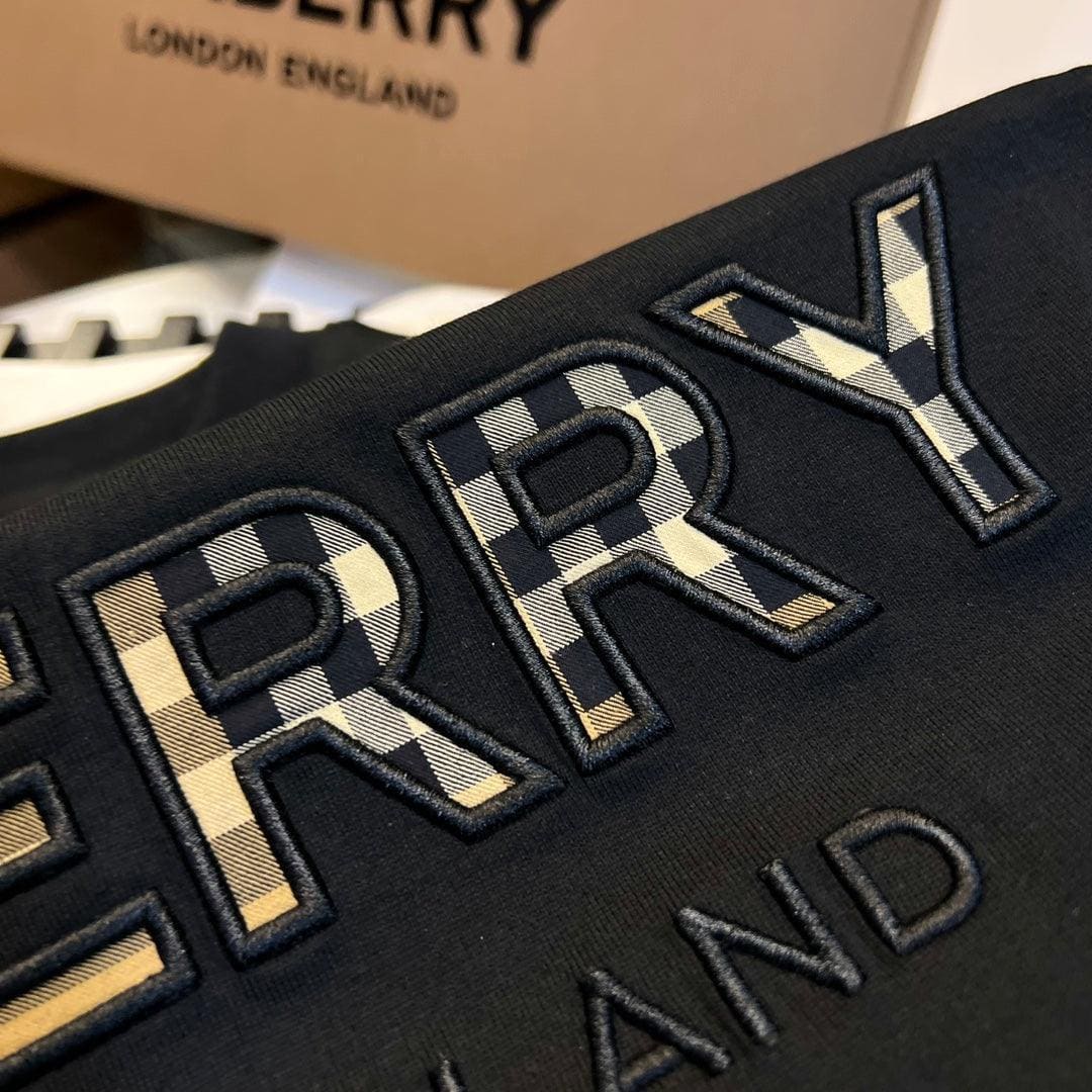 Burberry T-Shirt Without Collar 'Black & Beige' | Banlieue91