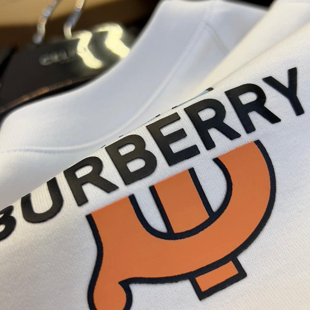 Burberry T-Shirt Without Collar 'White' | Banlieue91