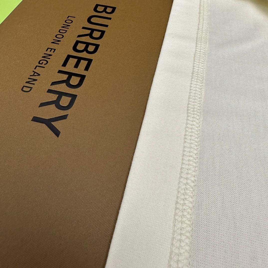 Burberry T-Shirt Without Collar 'White' | Banlieue91