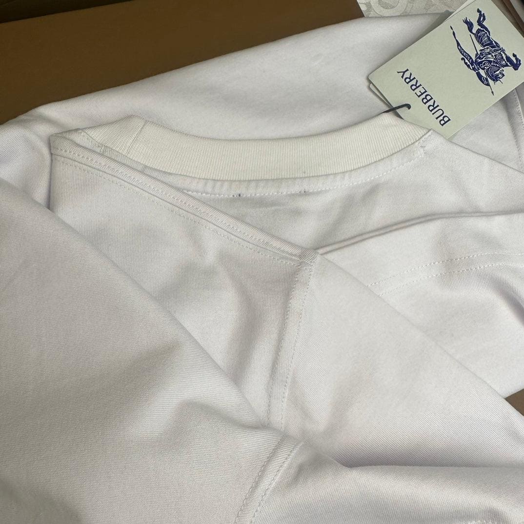 Burberry T-Shirt Without Collar 'White' | Banlieue91