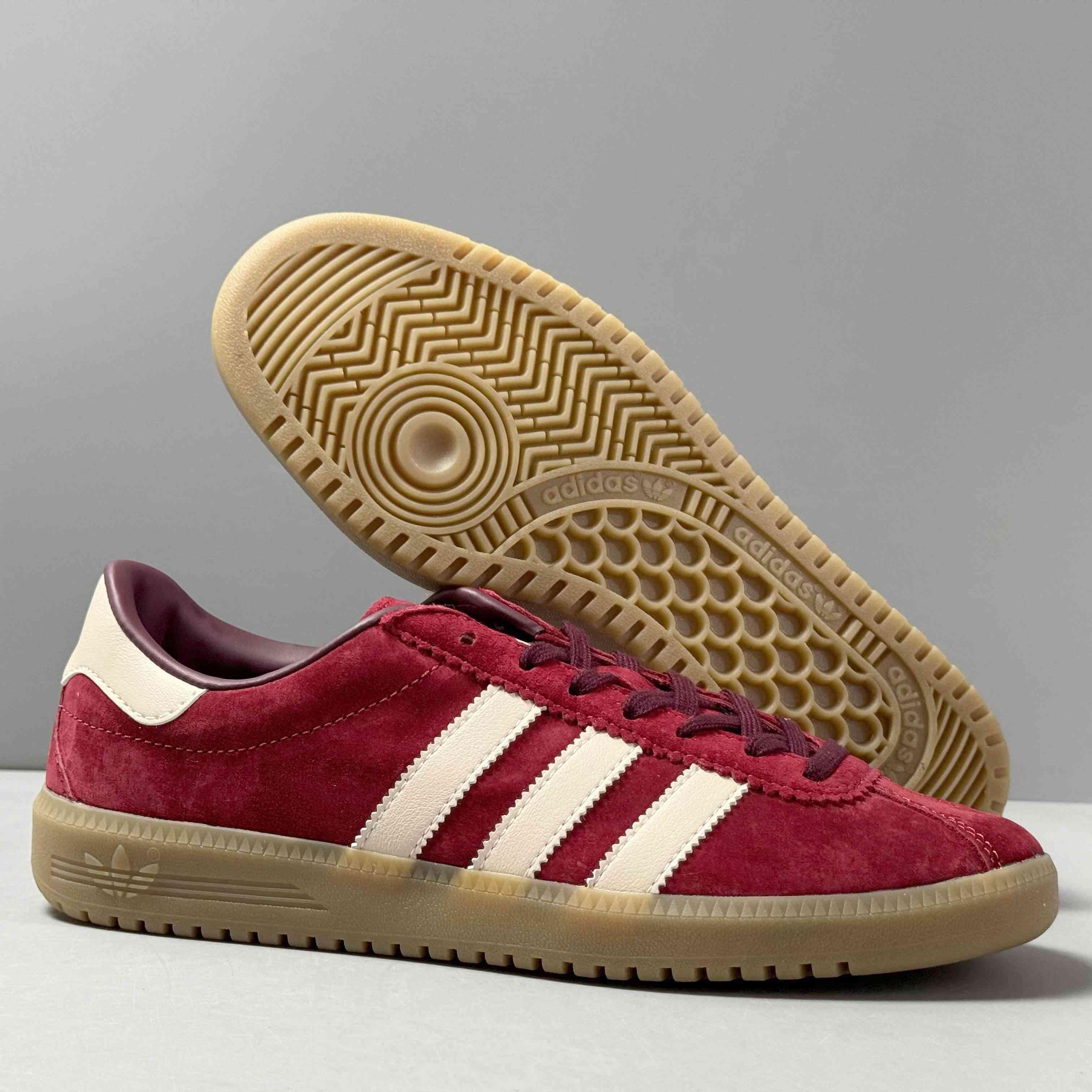 Adidas Originals Bermuda 'Collegiate Burgundy' - Banlieue91