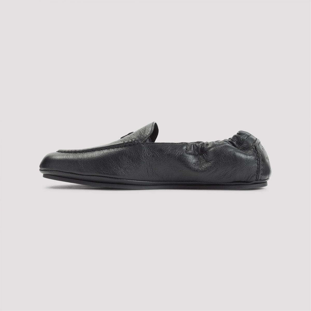 CELINE Men's Triomphe Loafers - Regular Fit | Banlieue91