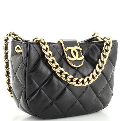 Chanel CC Chain Hobo Quilted Lambskin Small | Banlieue91
