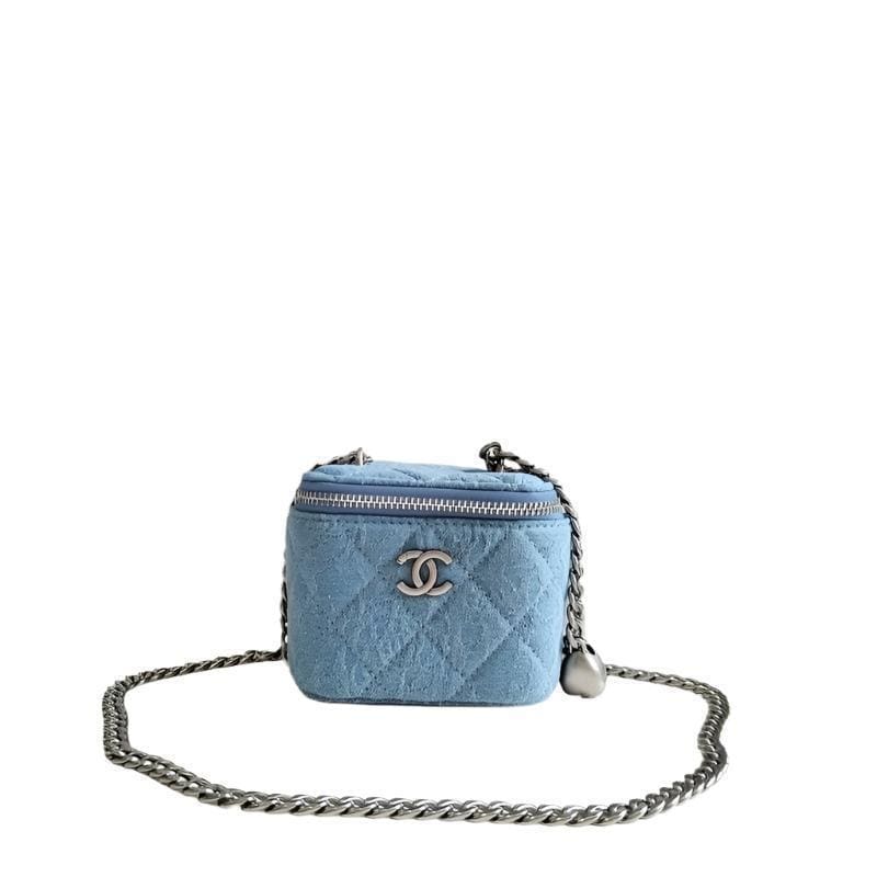 Chanel coco love long vanity case denim Camelia blue SHW | Banlieue91