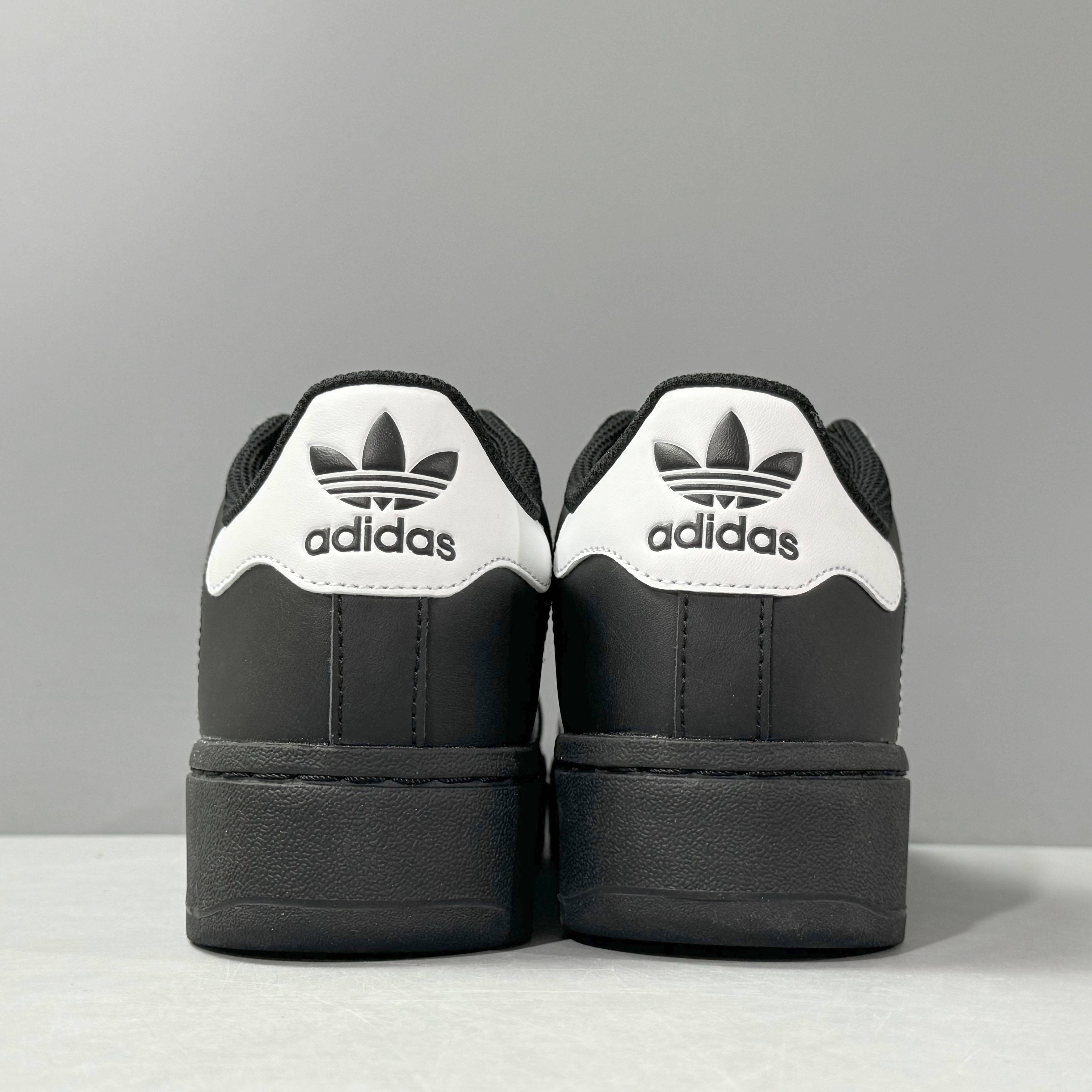 Adidas Superstar XLG 'Black-White' - Banlieue91