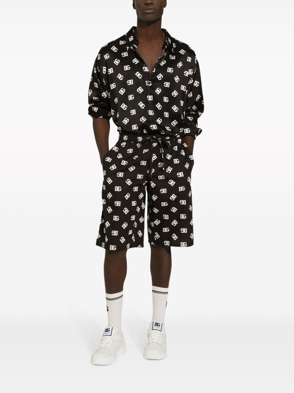 Dolce & Gabbana Allover Logo Shorts | Banlieue91