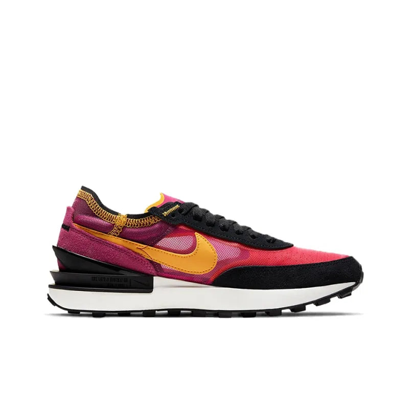 Nike Waffle One 'Active Fuchsia' - Banlieue91 -