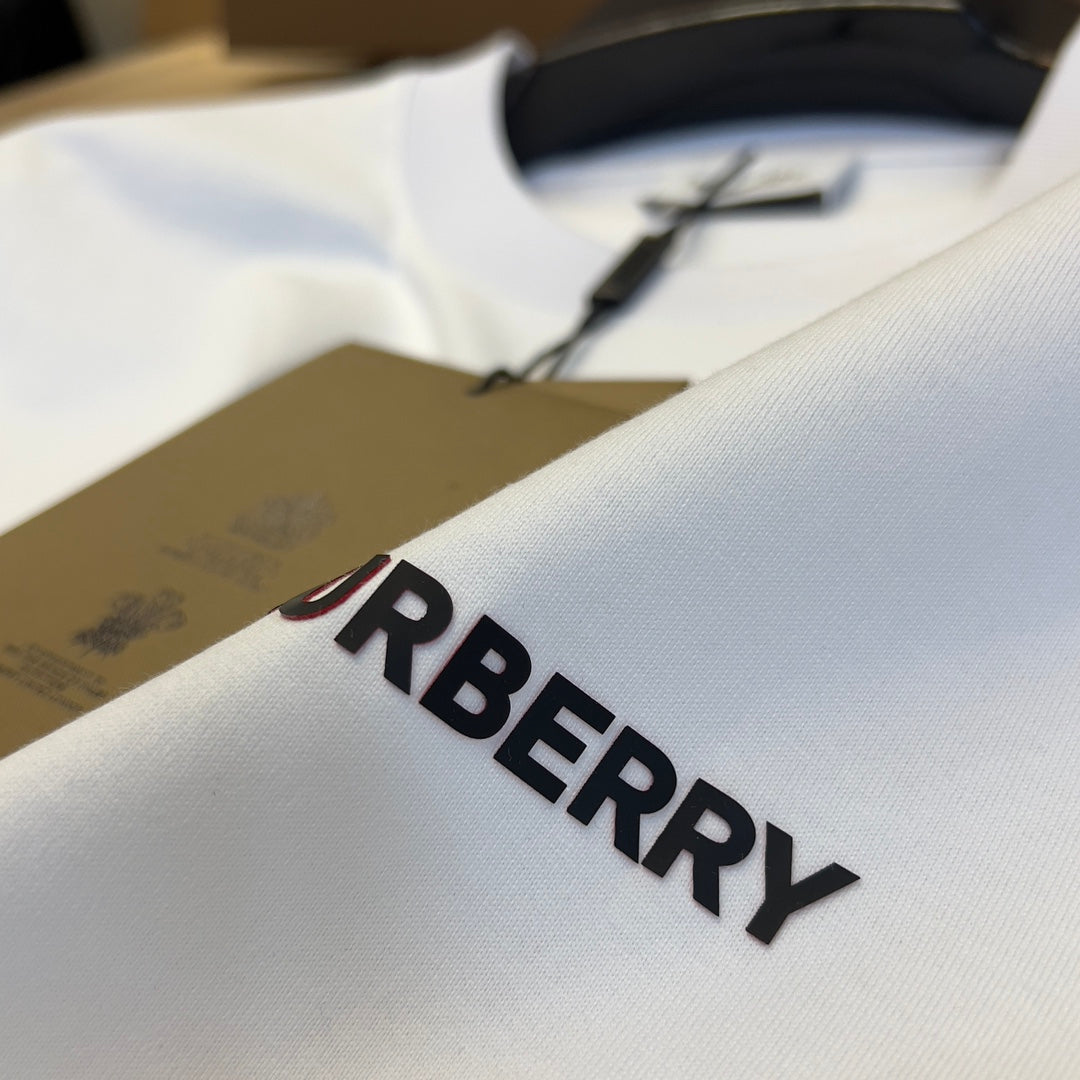 Burberry T-Shirt Without Collar 'White' - Banlieue91