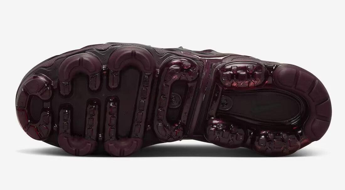 Nike Air VaporMax Plus 'Night Maroon' - Banlieue91