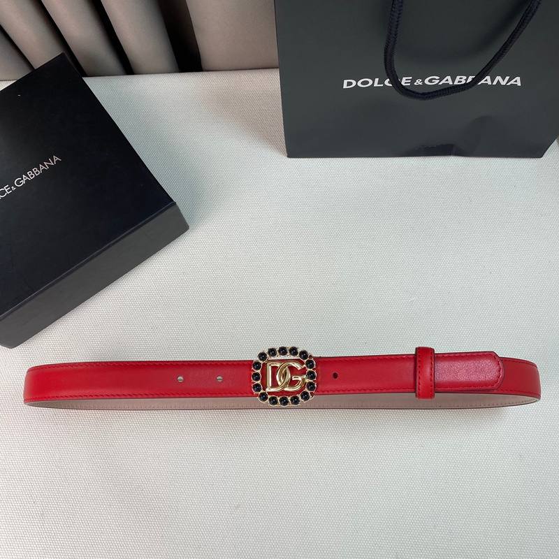 Dolce Gabbana Women Calfskin belt with bejeweled DG logo 'Red' - Banlieue91