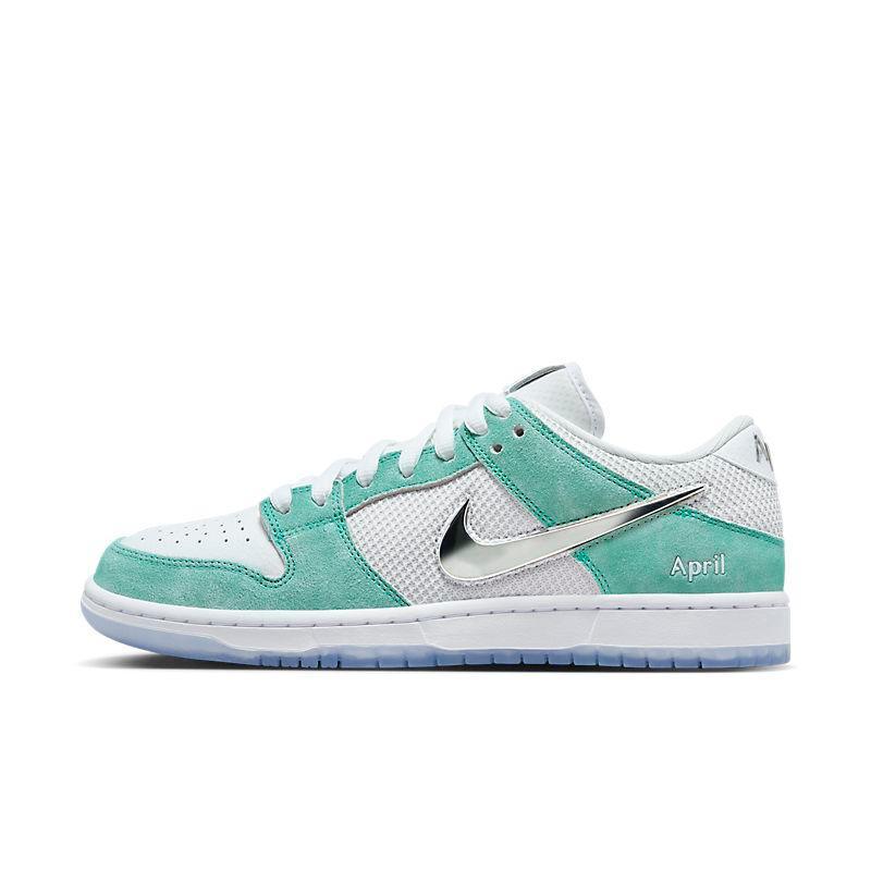 Nike SB Dunk Low 'April Skateboards' - Banlieue91