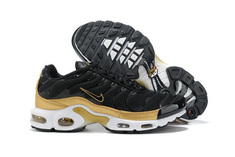 Nike Air Max Plus 'Black Metallic Gold' - Banlieue91