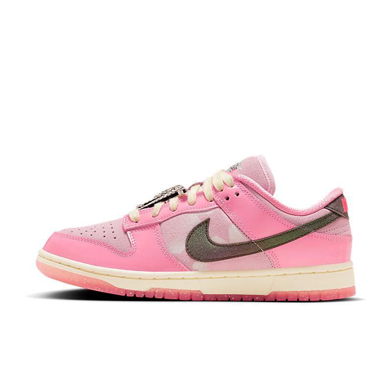 Nike Dunk Low 'LX Barbie' - Banlieue91