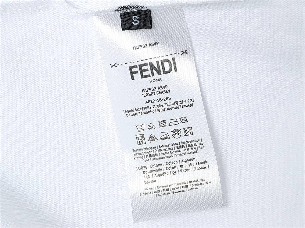 Fendi T-Shirt without Collar 'White' - Banlieue91