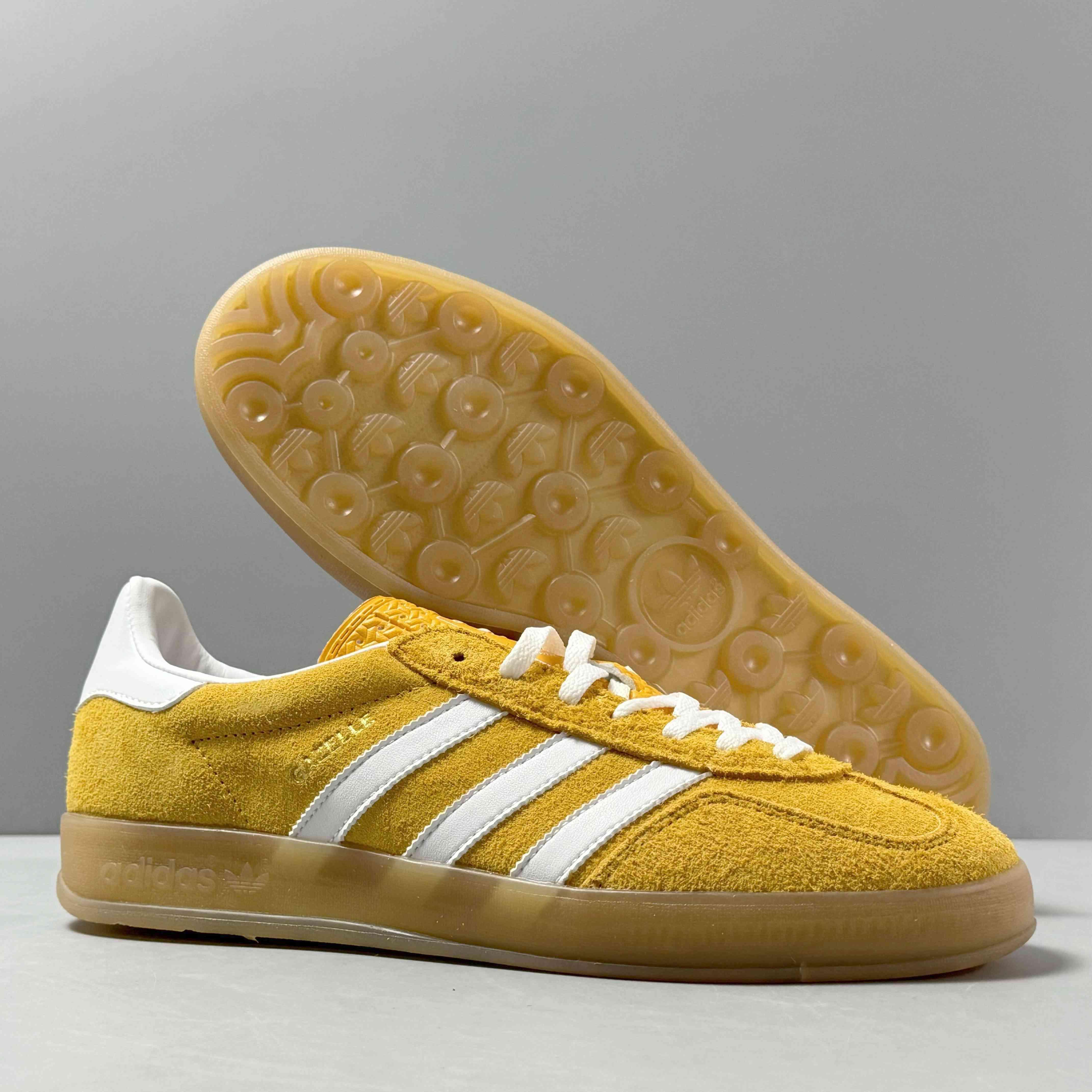 Adidas Originals Gazelle Indoor 'Orange Peel White' - Banlieue91