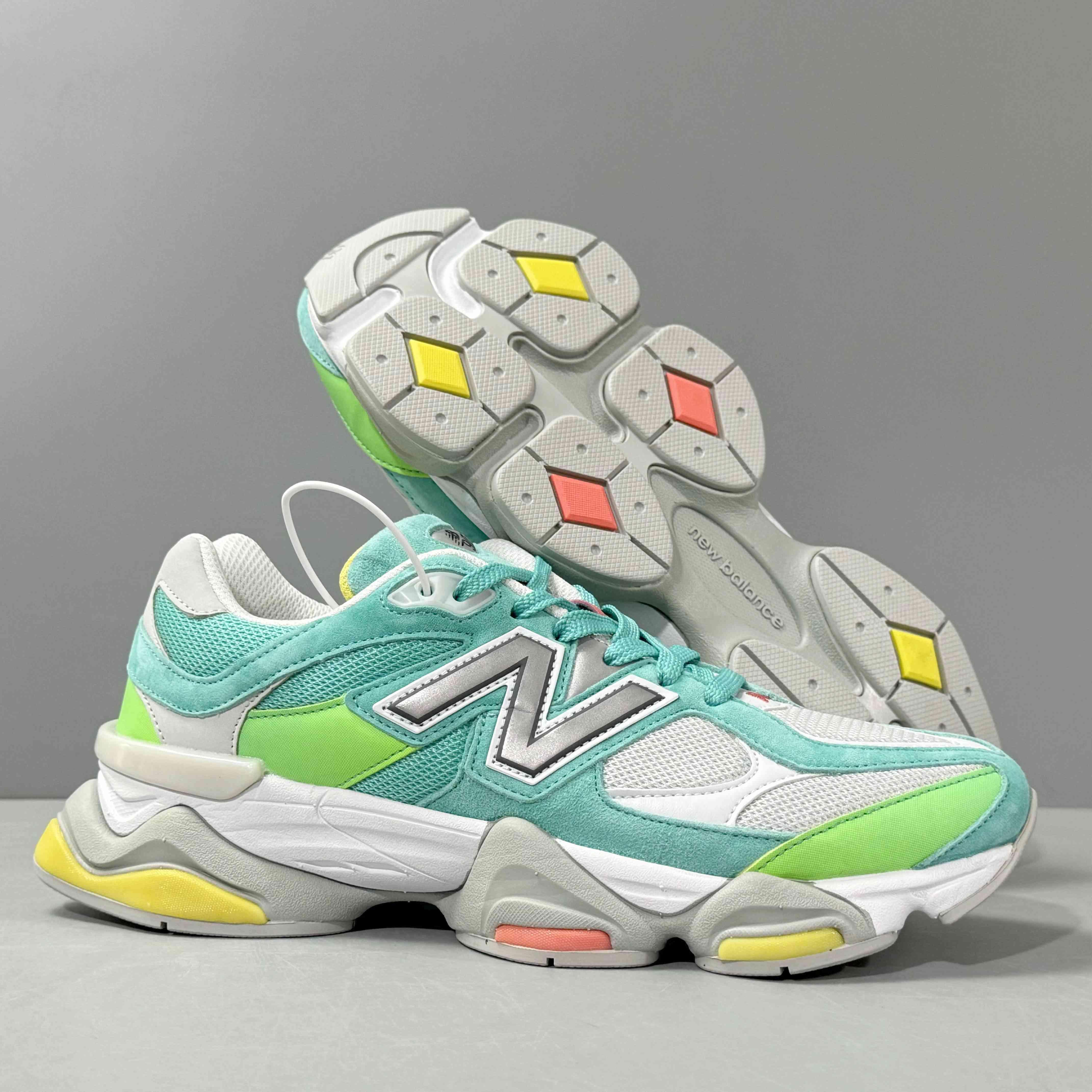 New Balance 9060 'DTLR Cyan Burst' - Banlieue91