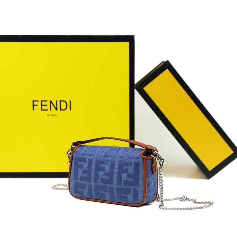 Fendi Baguette Bag | Banlieue91