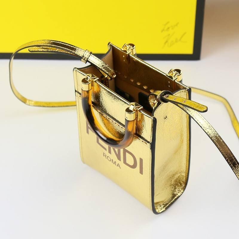 Fendi Vitello King Plexiglass Logo Embossed Mini Fendi Sunshine Shopper Tote | Banlieue91