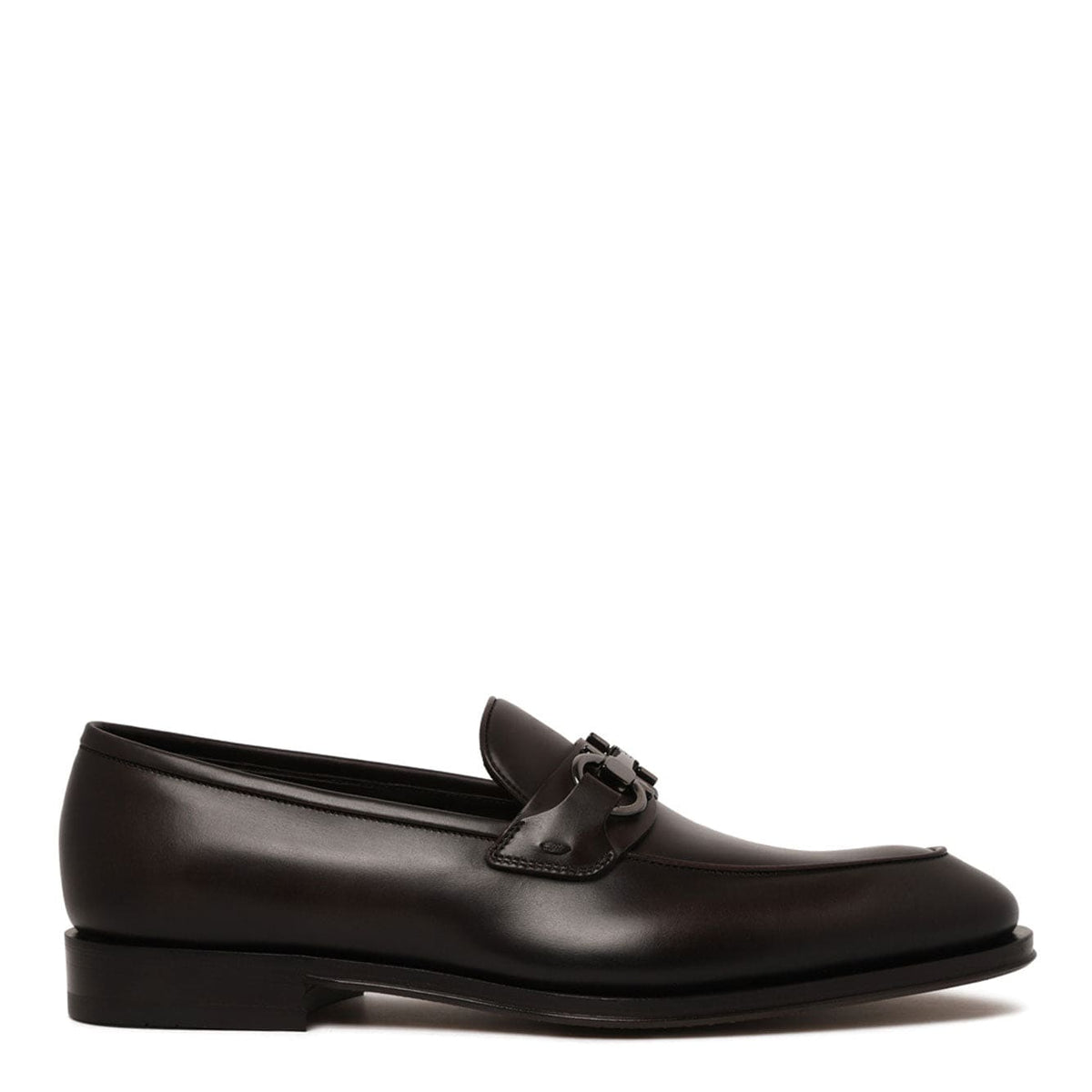 Ferragamo Elegant 100% Leather Flat Shoes for Men | Banlieue91