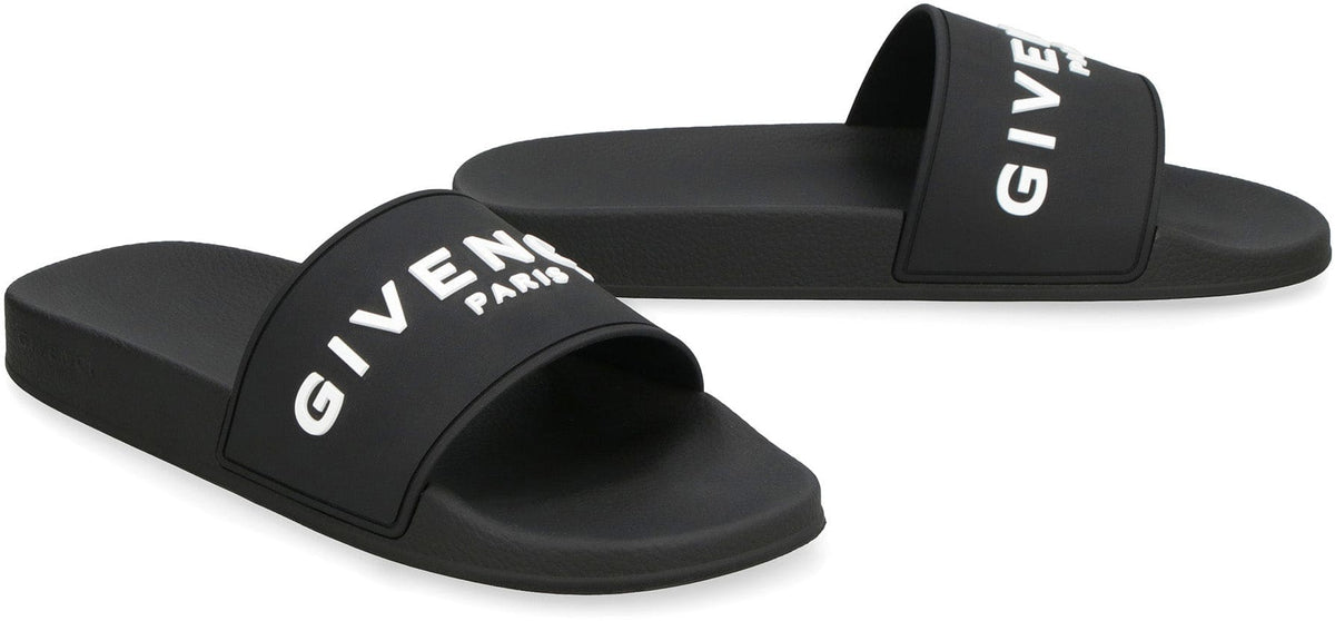 GIVENCHY Stylish Slide Sandals with Logo - 3 cm Rubber Sole | Banlieue91