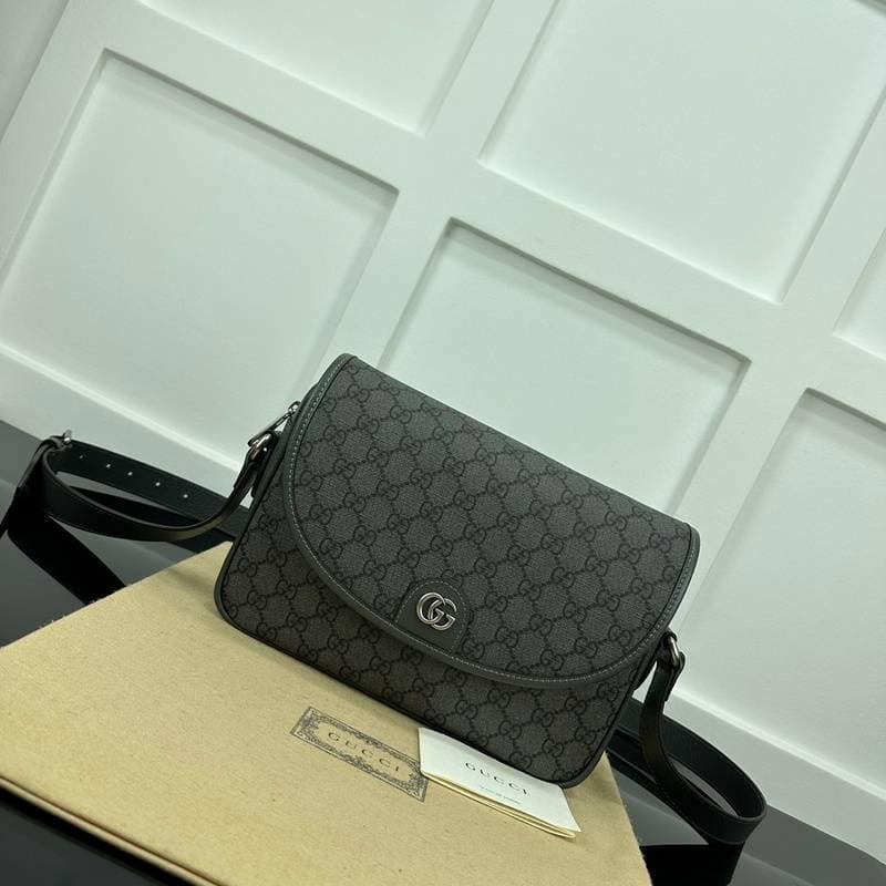 Gucci GG Supreme Monogram Textured Dollar Calfskin Ophidia Flap Shoulder Bag | Banlieue91
