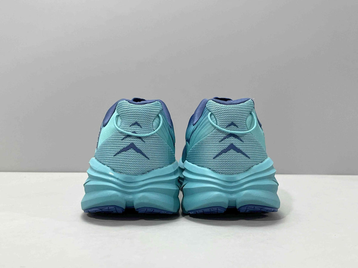 Hoka One One Clifton 8 'Bellwether Blue Scuba Blue' | Banlieue91
