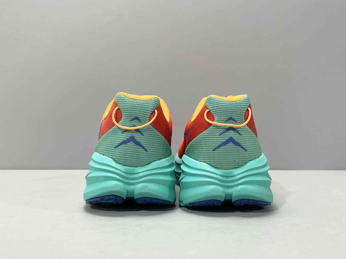 Hoka One One Rincon 3 'Blazing Orange' | Banlieue91