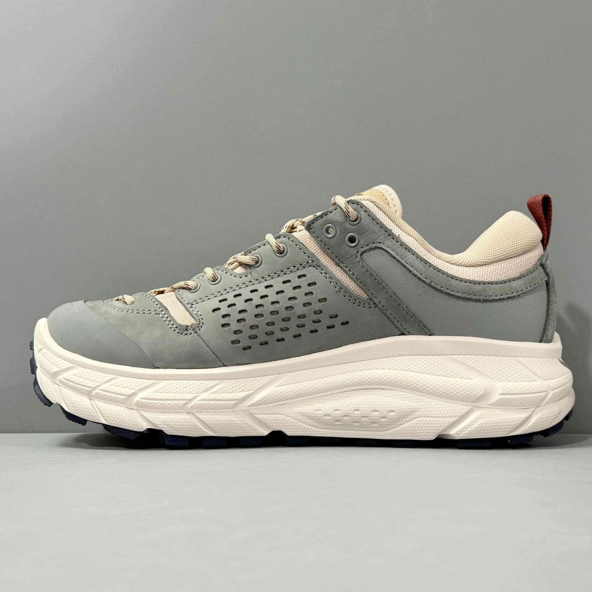 Hoka One One Tor Ultra Lo Limestone Shifting Sand | Banlieue91