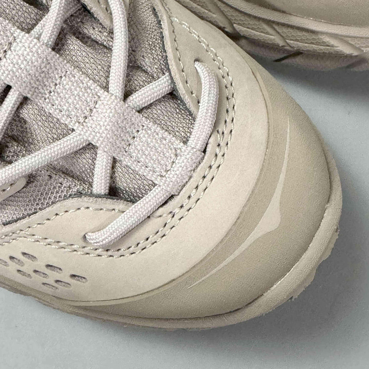 Hoka One One Tor Ultra Low 'Simply Taupe' | Banlieue91