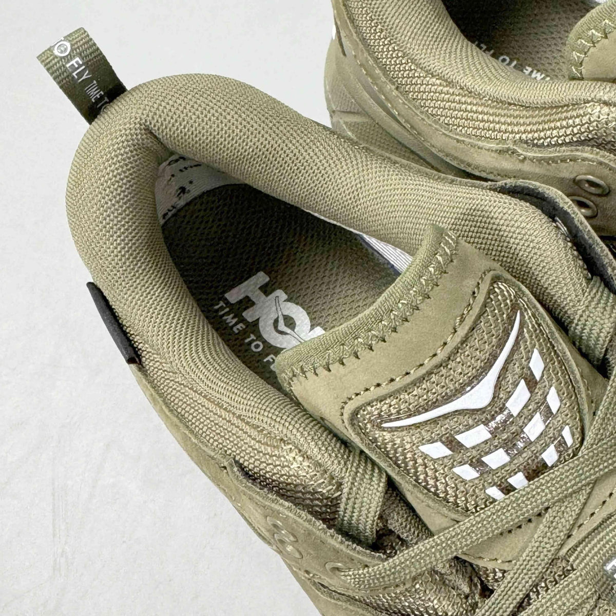 Hoka One One Tor Ultra Low 'WP JP Burnt Olive' | Banlieue91