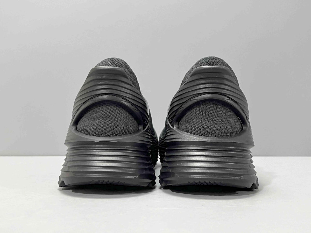 Hoka Restore TC 'Black' | Banlieue91
