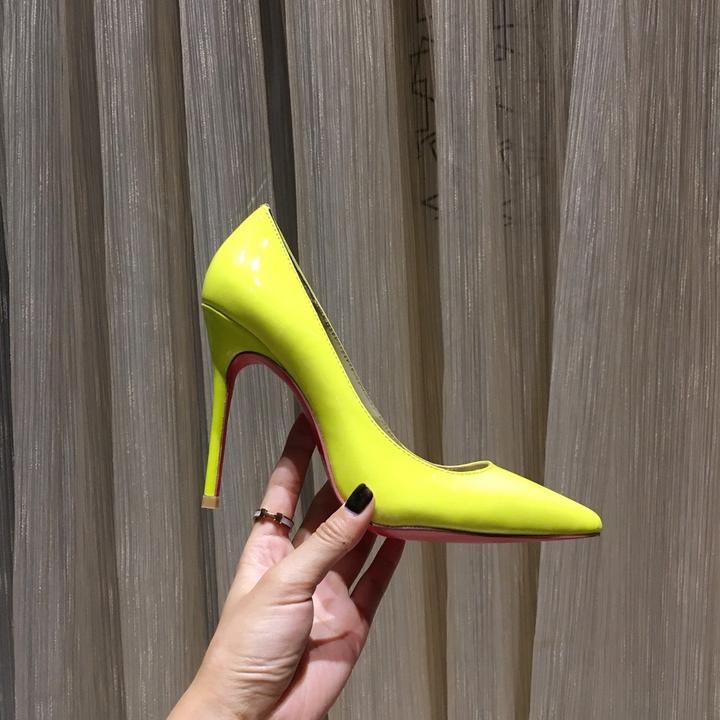 CHRISTIAN LOUBOUTIN - ESCARPIN FEMME - Banlieue91 -