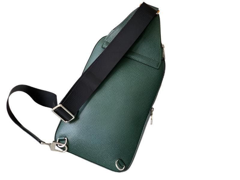 Louis Vuitton Avenue sling leather bag | Banlieue91