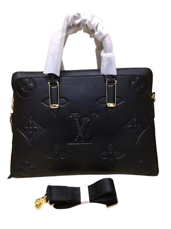 Louis Vuitton Black Monogram Giant Empreinte Leather Onthego MM Men Bag | Banlieue91