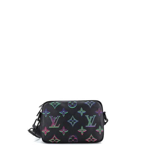 Louis Vuitton Comet Messenger Bag Spotlight Monogram Giant Leather PM | Banlieue91
