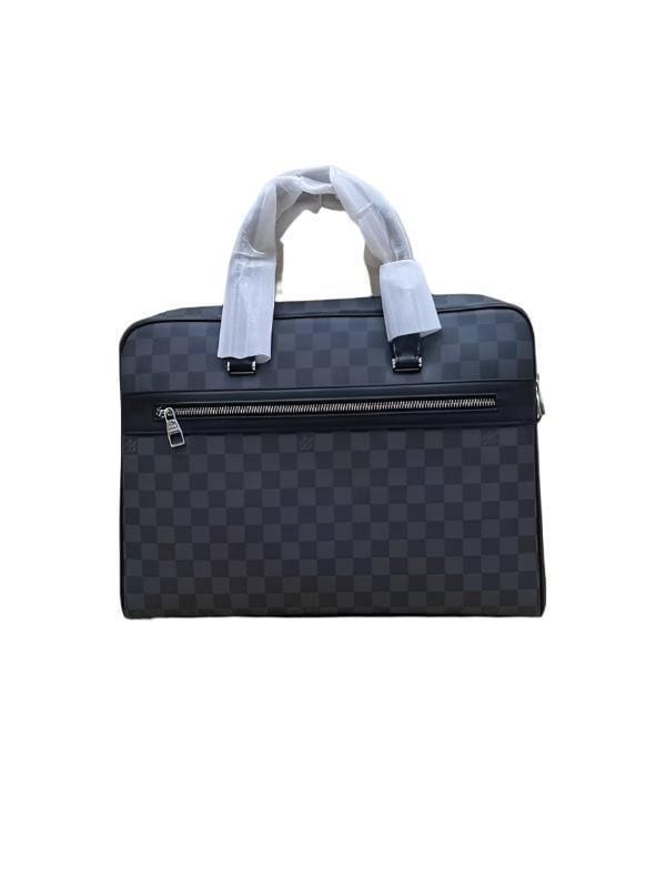 Louis Vuitton Grey Monogram Giant Empreinte Leather Onthego MM Men Bag | Banlieue91