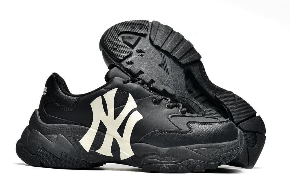 MLB Big Ball x Chunky New York Yankees Sneakers | Banlieue91