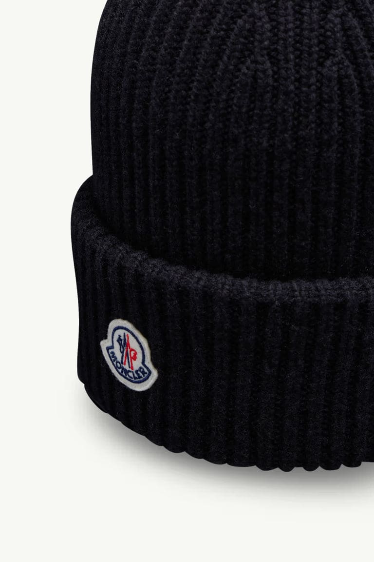 MONCLER Luxury Tricot Hat for Men - Fall/Winter 2025 | Banlieue91