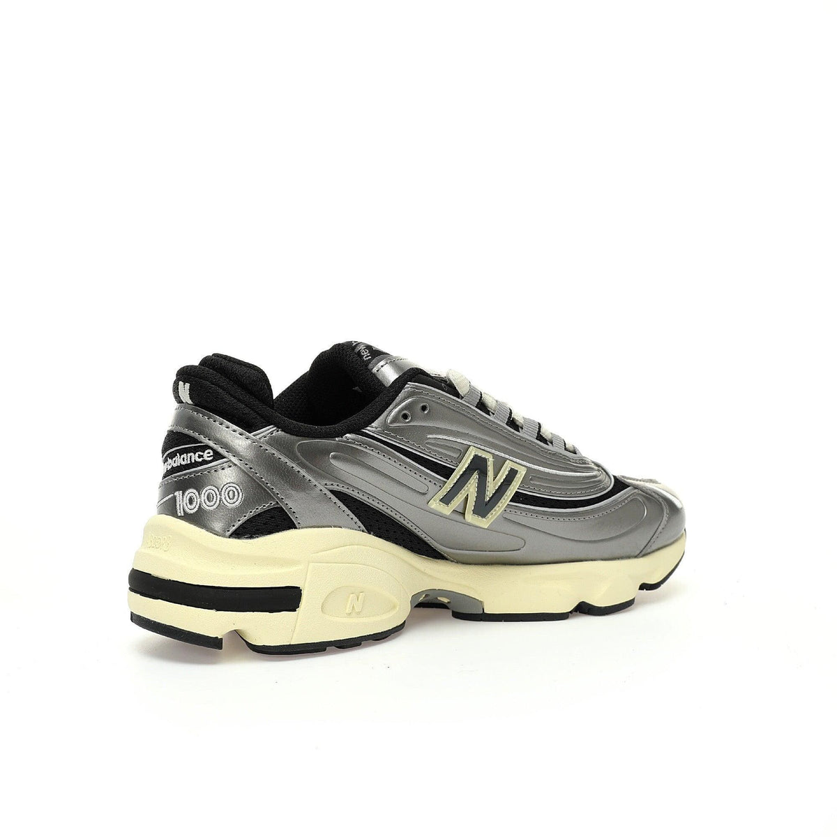 New Balance 1000 'Silver Metallic' | Banlieue91