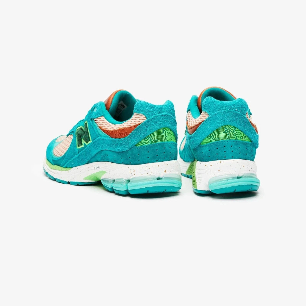 New Balance 2002R Salehe Bembury Water Be The Guide | Banlieue91