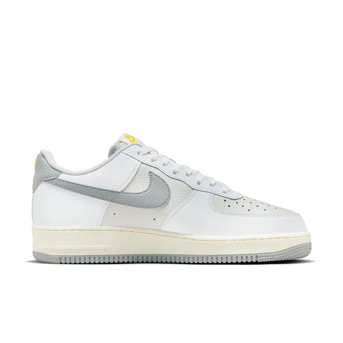 Nike Air Force 1 '07 Next Nature 'White Photon Dust' | Banlieue91