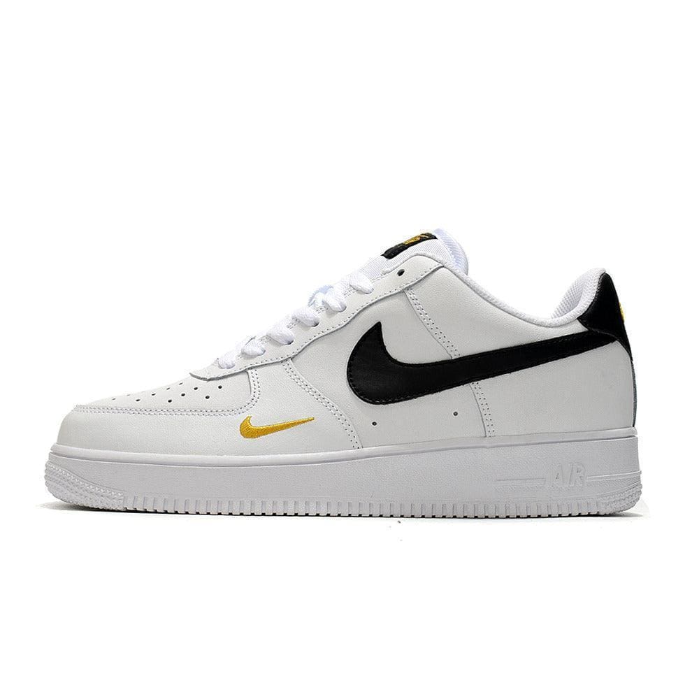 Nike Air Force 1 'ESSENTIAL 'WHITE BLACK'' | Banlieue91