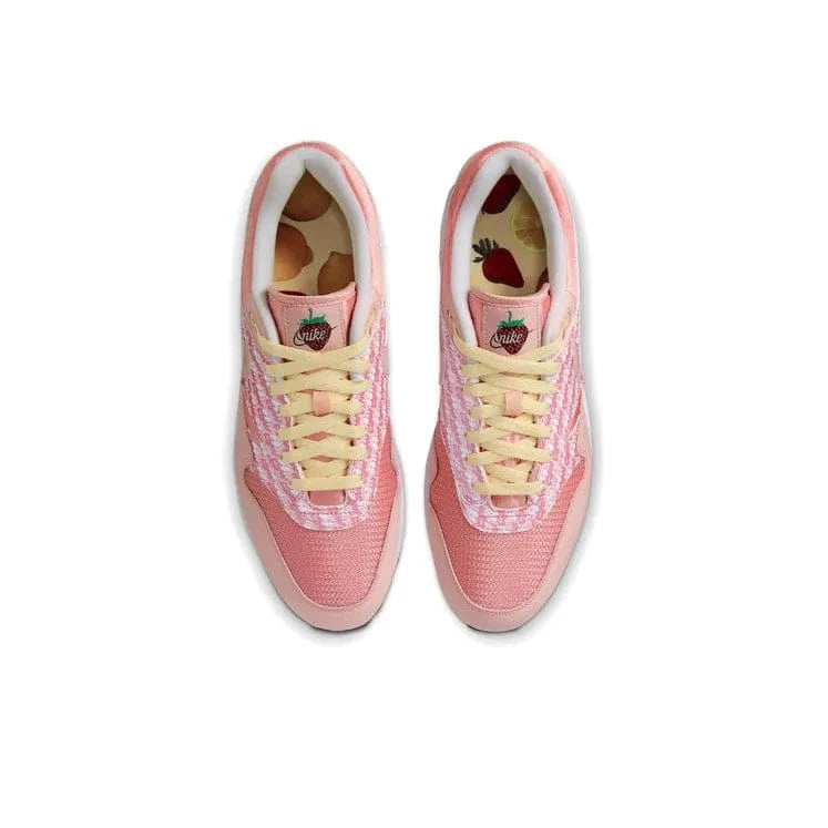 Nike Air Max 1 'Strawberry Lemonade' | Banlieue91