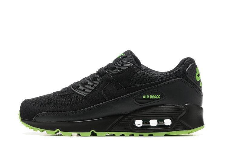 Nike Air Max 90 'Black Chlorophyll' | Banlieue91