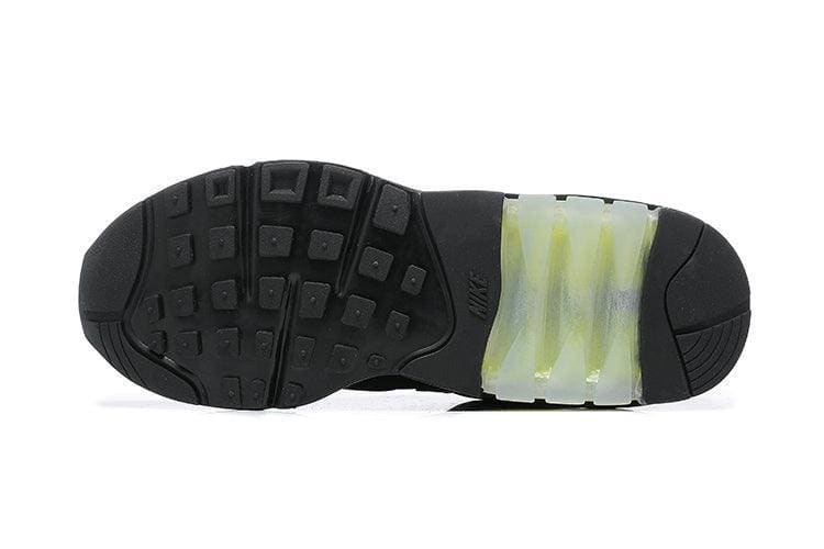 Nike Air Max 90 'Black & Volt' | Banlieue91