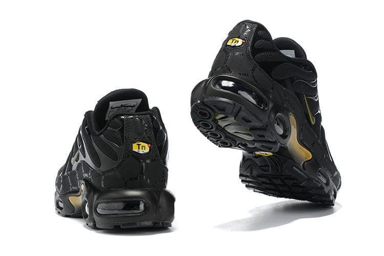 Nike Air Max Plus 'Black Metallic Gold' | Banlieue91