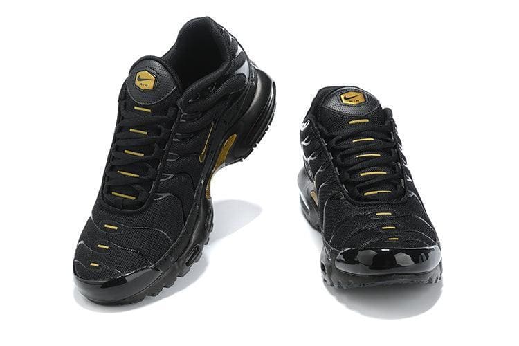Nike Air Max Plus 'Black Metallic Gold' | Banlieue91
