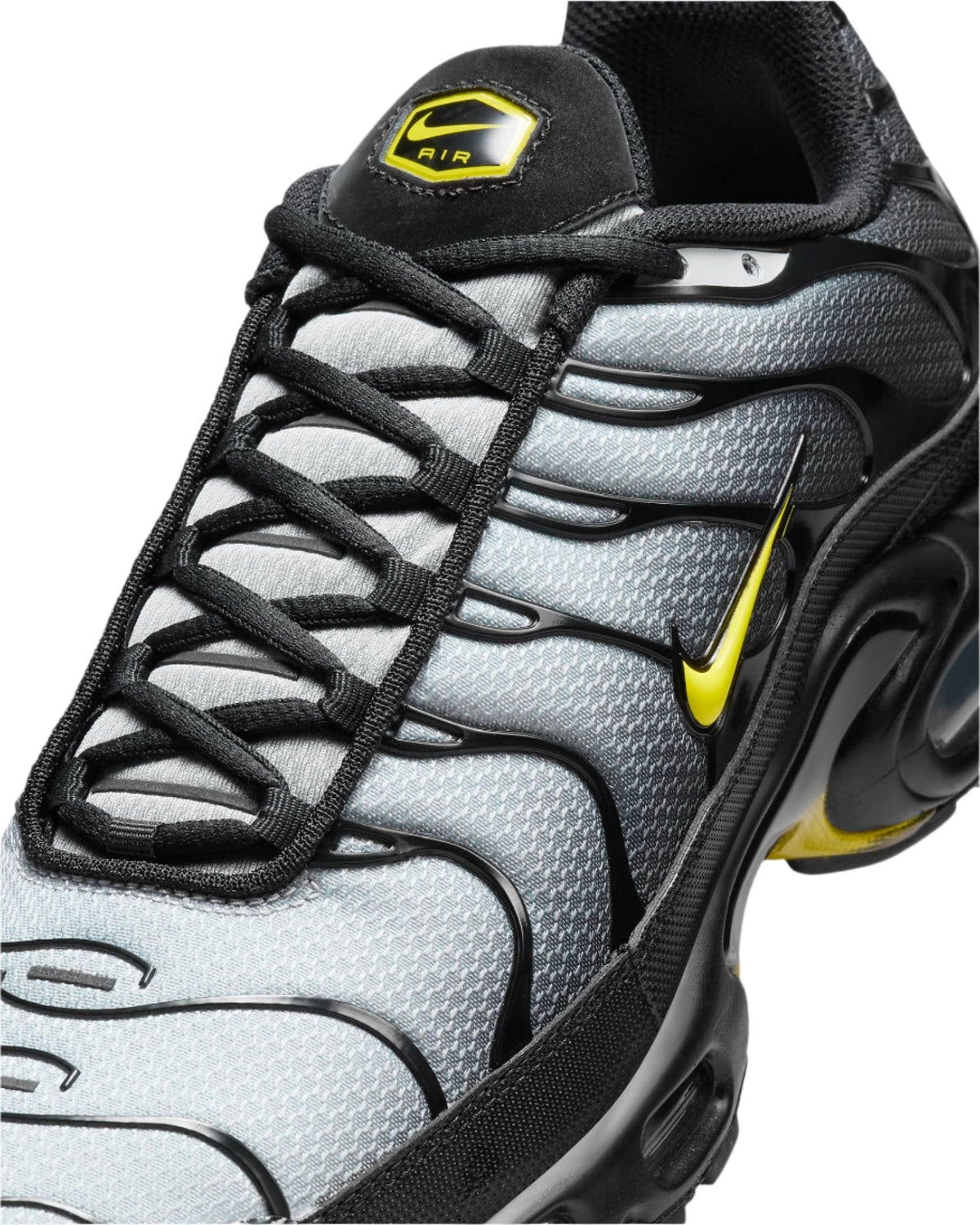 Nike Air Max Plus 'Black Opti Yellow' | Banlieue91