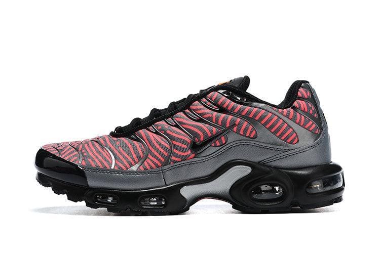Nike Air Max Plus TN 'Euro Tour Red' | Banlieue91
